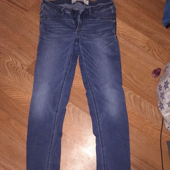 Abercrombie & Fitch Women’s Jeans - Picture 1 of 3
